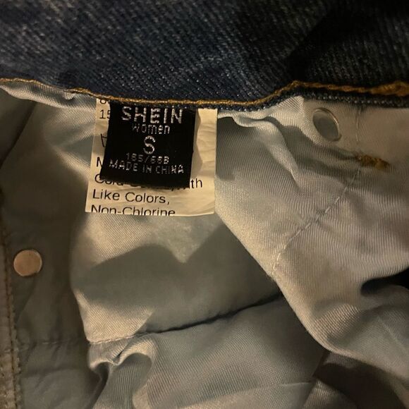 Women’s SHEIN High Waist Ripped mom Jeans w/ Pockets size S. Distressed - Picture 6 of 7